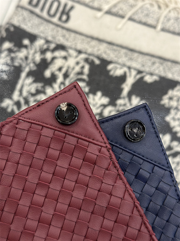 Af-1628- Intreccio · 6