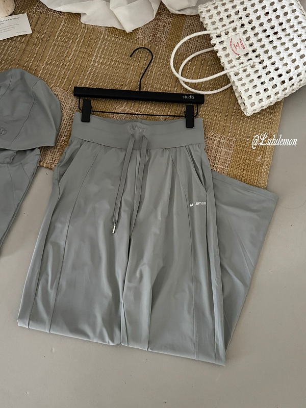 Lululemon Ice-Sense Sunscreen Set 4