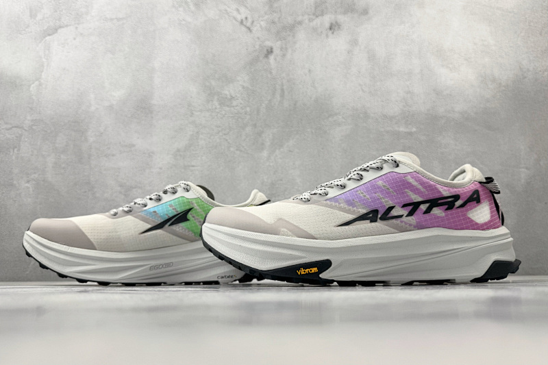Zhenhui- Altra Mont Blanc -al0a85v1-99l · 5
