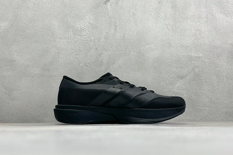 Zhenhui- Adizero Adios 10 8
