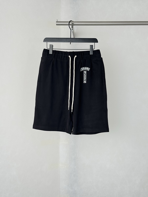 Horseshoe Print Shorts 11