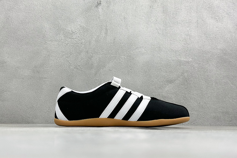 zhenhui-Adidas Tokyo W 8