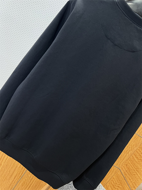 Triangle Logo Crew Sweatshirt · 4