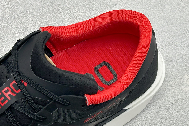 Zhenhui- Adizero Adios 10 2