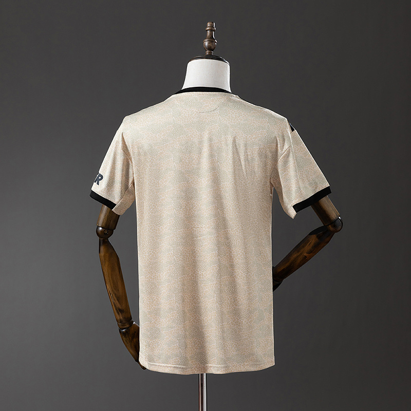 wanban-Retro M-u 19/20 Away