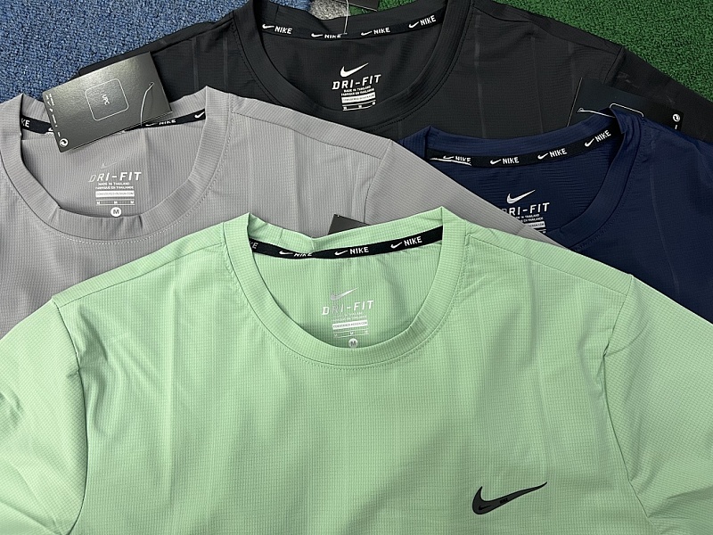 Breathable Sports Training Tee · 5