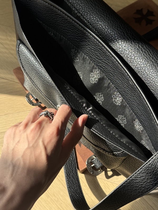 Single Shoulder Crossbody Bag 8