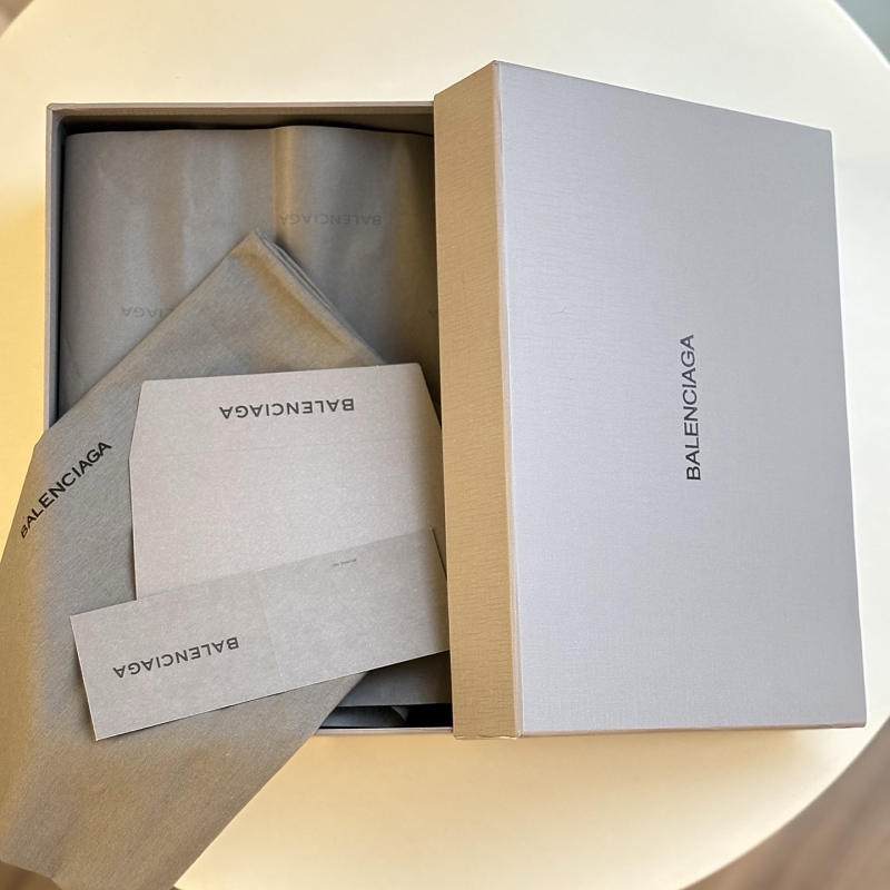 Yicheng · 4
