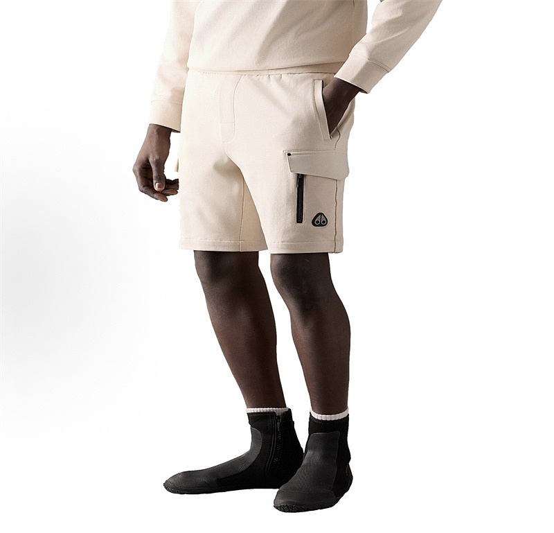 Scissor Metal Badge Patchwork Cargo Shorts · 4