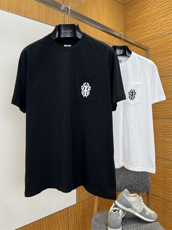 Horseshoe Print Short Sleeve Tee 7