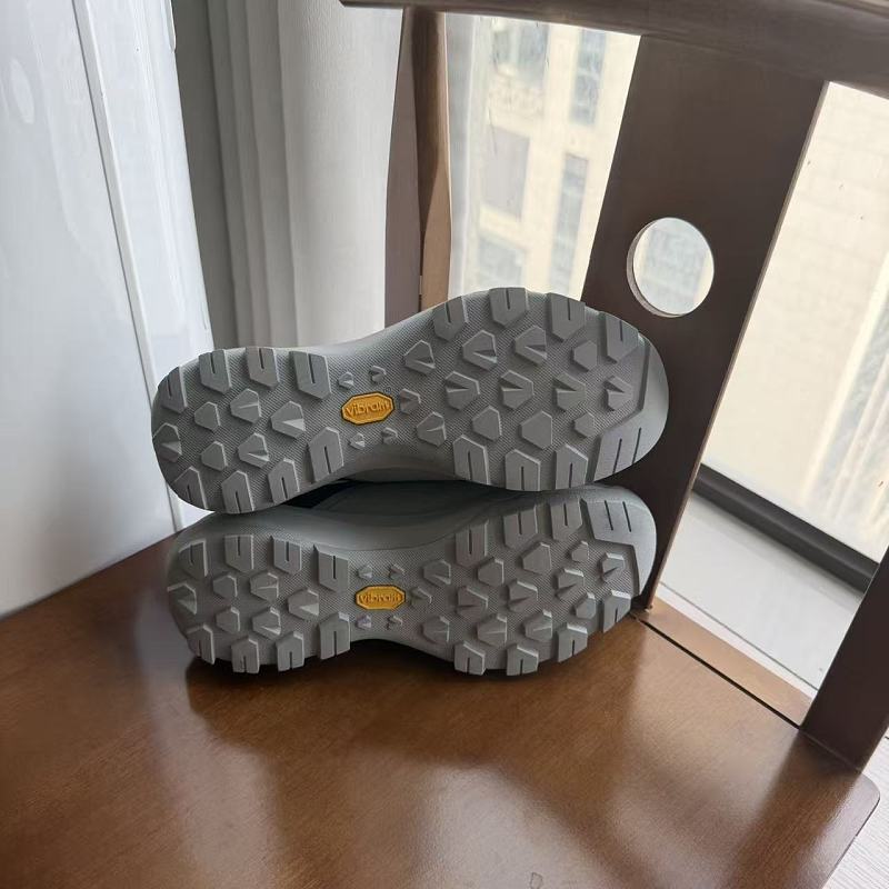 Yicheng- Vertex Alpine Gtx · 2