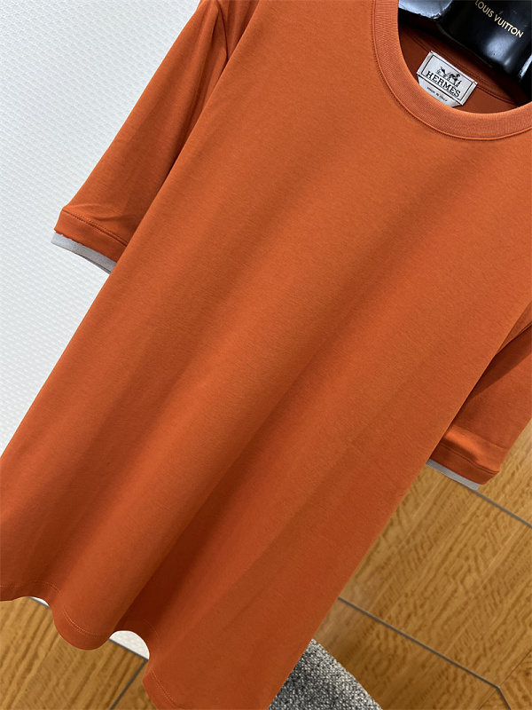 Contrast Cuff Crew Neck T-Shirt 7