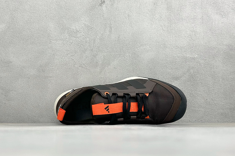 zhenhui-Adidas Terrex Daroga 25 7