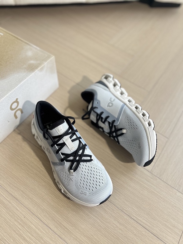 Yicheng · 6