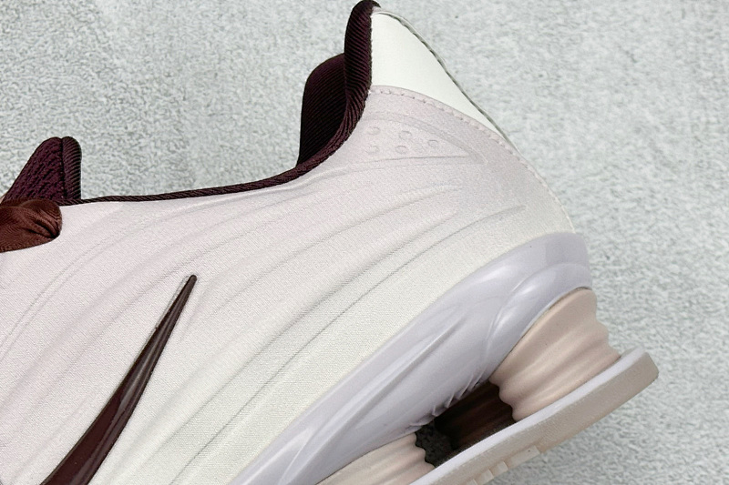 Zhenhui- Nike Shox Z