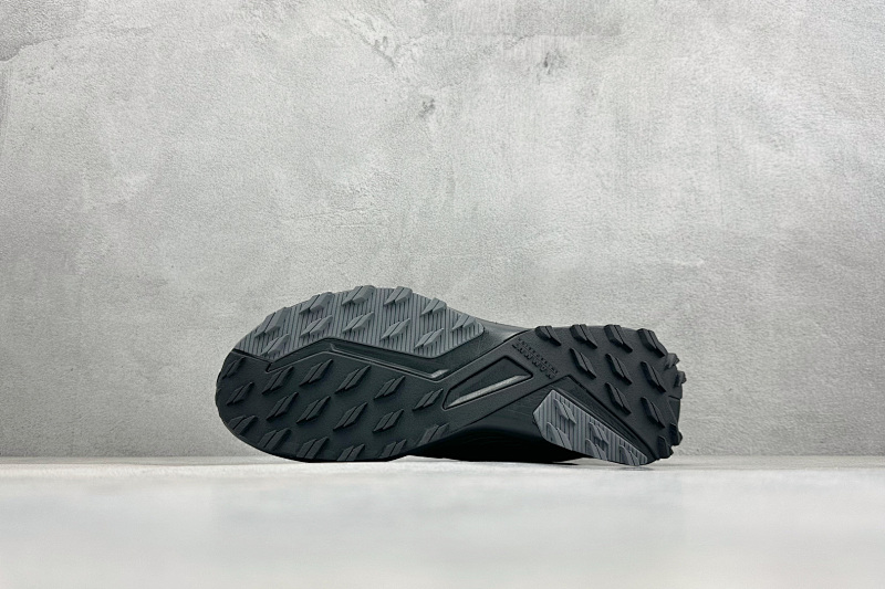 zhenhui-MAMMUT Saentis-3030-05080-0001-1075 · 6