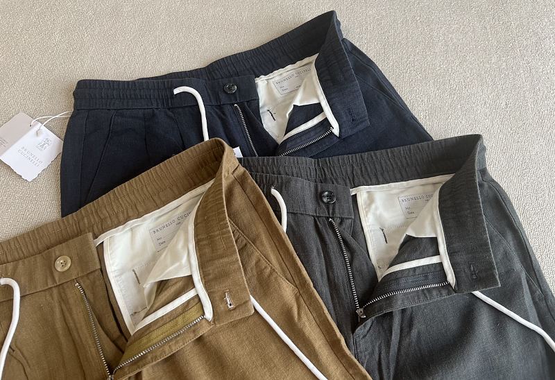A6 Linen Shorts · 3