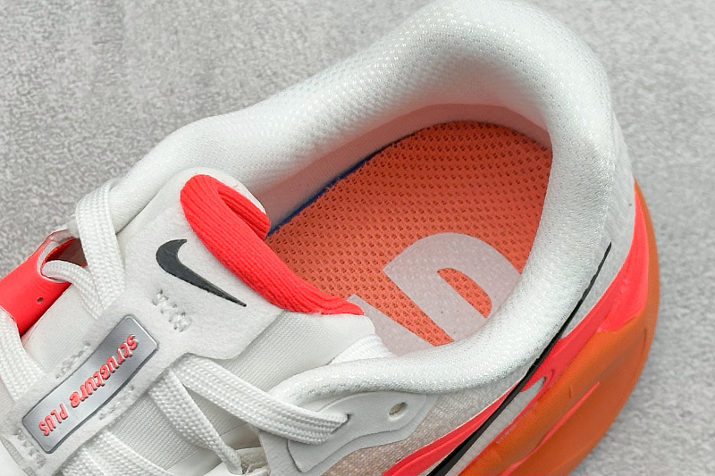 zhenhui-NIKE Structure Plus 2
