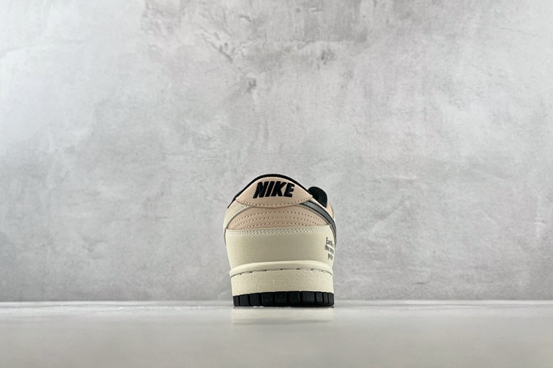 Zhenhui- Nike Dunk Low- 002