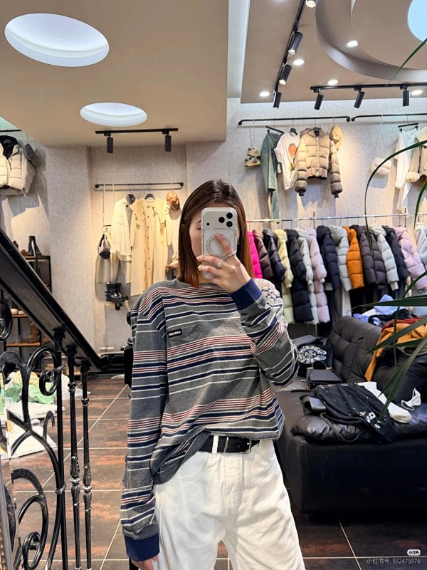 EH Long Sleeve Tee · 4