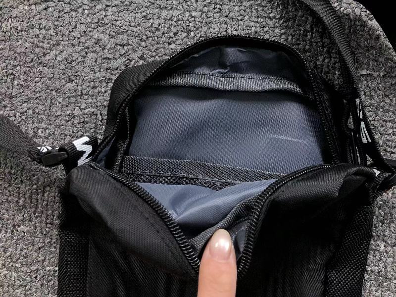 Shoulder Bag 3