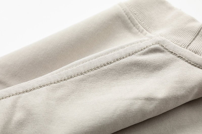 Amiri Logo T 9