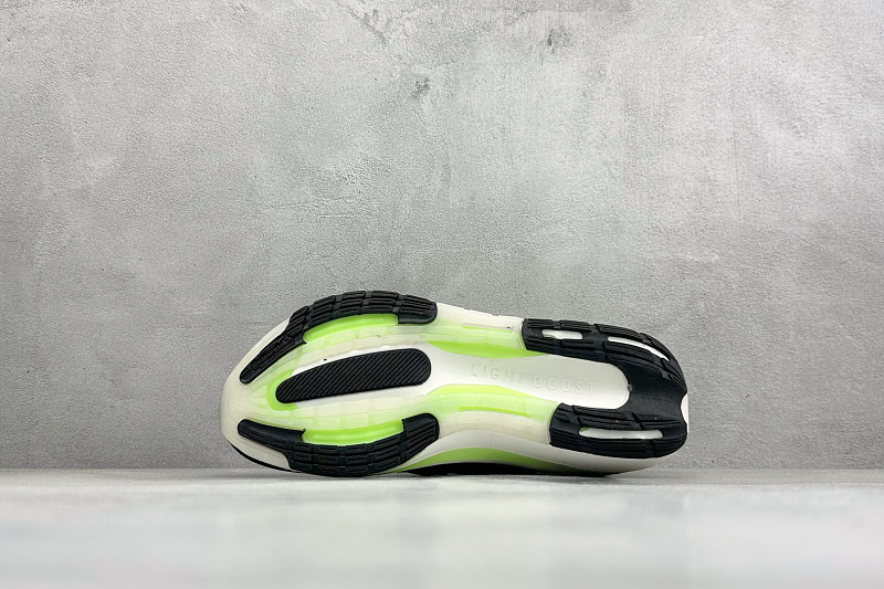 zhenhui-Adidas Ultraboost Light W 6