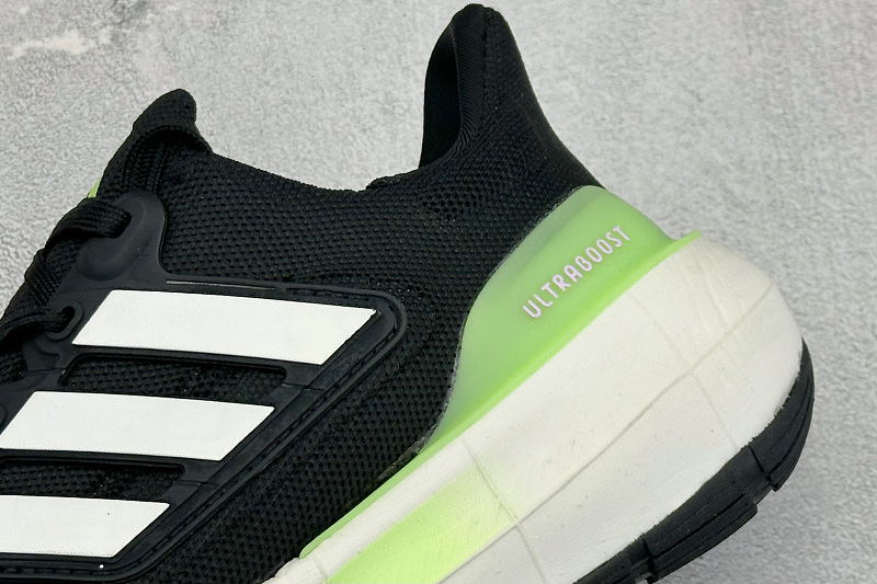 zhenhui-Adidas Ultraboost Light W
