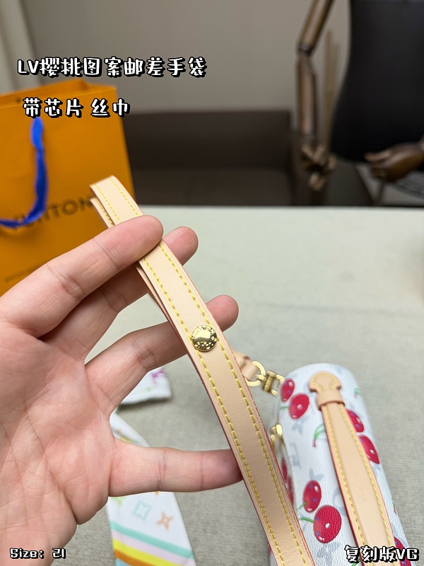 Xinxin LV ​​，21*13cm · 4