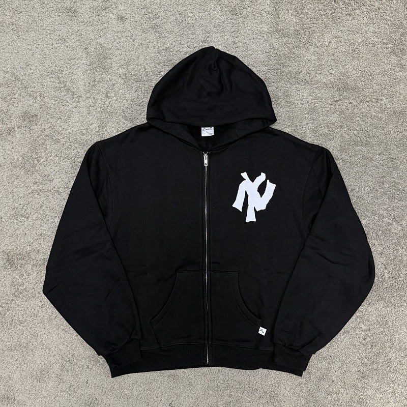 139¥ Akimbo Zip-up Black Hoodie
