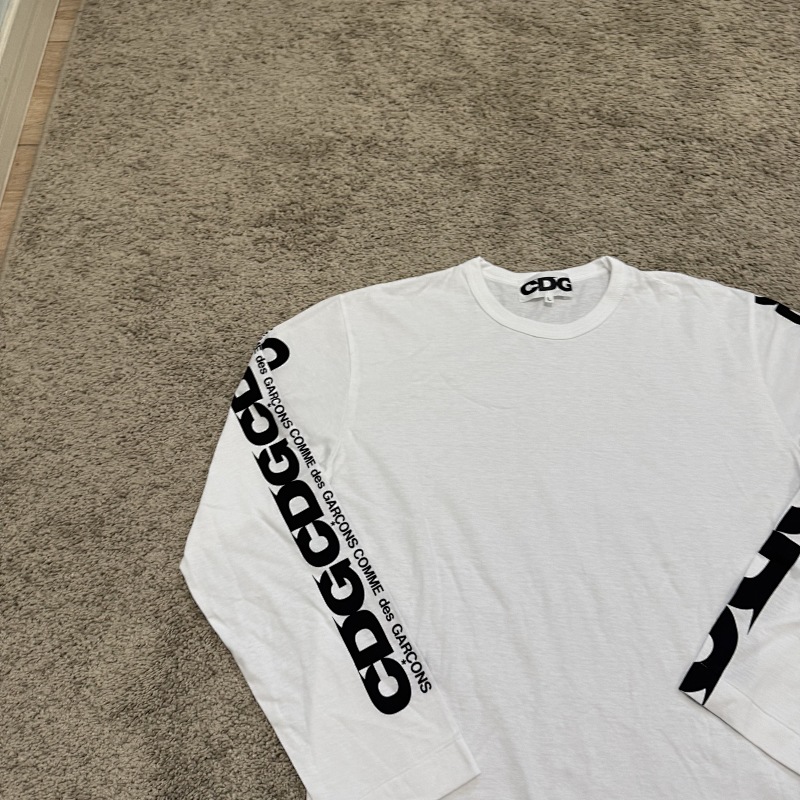 Comme des Garcons Long Sleeve Tee 4
