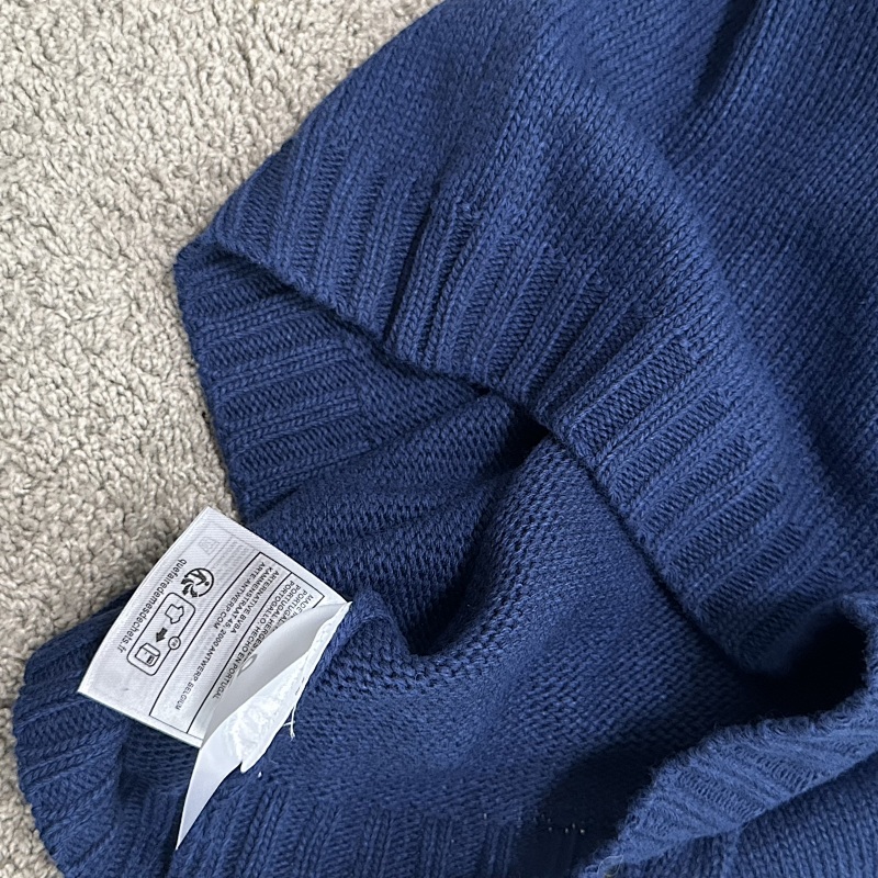 Ate Knit Navy Blue