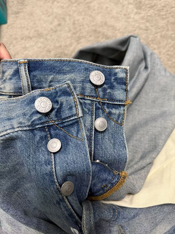 [ ⮕ ] Ac*e 1981M Size 8