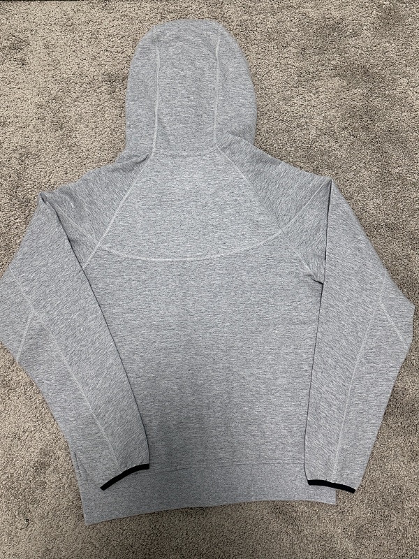 Season N*k Grey Tech 8