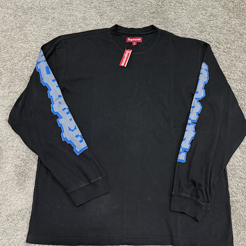 Supreme Cracked Sleeve White 10