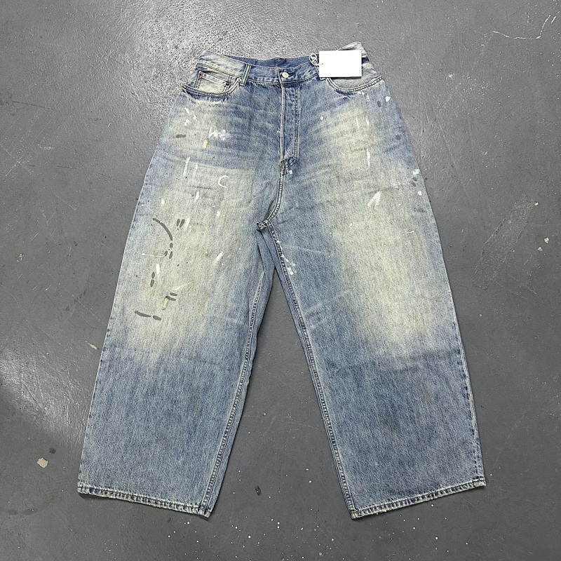 [ ⮕ ] Ac*e 2023M Size 8