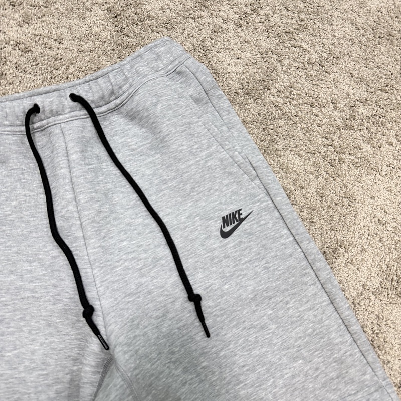 Nk Tech Fleece Short Grey 7