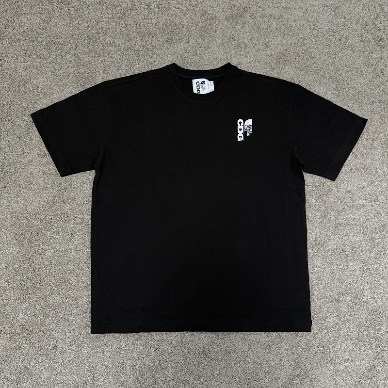 Comme des Garcons Nf Tee 2