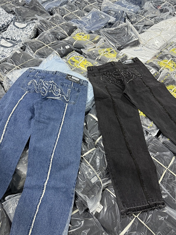 In Stock 808 Visi*n Jacket/ Jeans Black/White 8