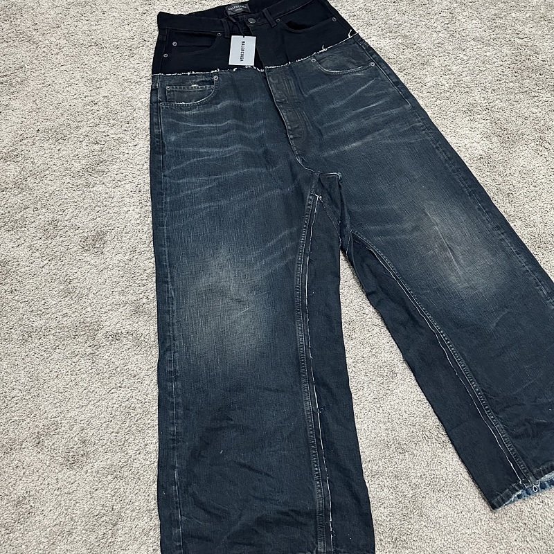 [ ⮕ ] Blcg Cut Up Jeans 10