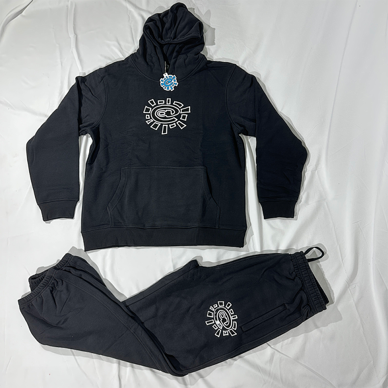 4 Colors Logo Print Hoodie 2