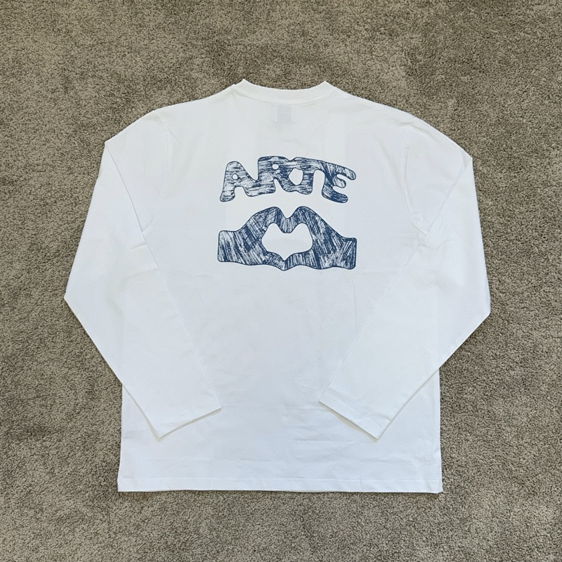 [ ⮕ ] Ate Peace Love Long Sleeve Tee 6