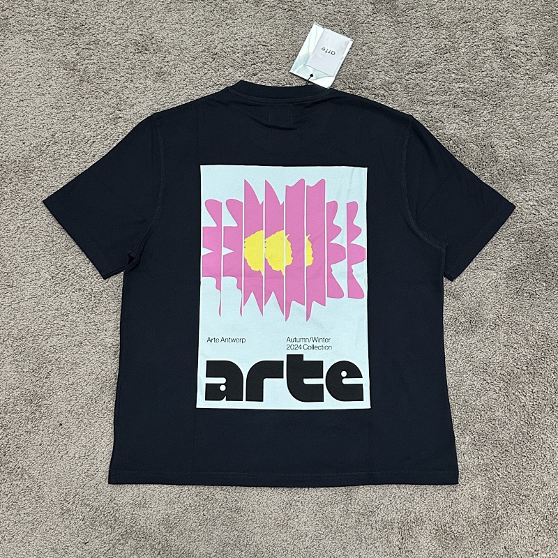 Ate Flower Poster T-Shirt - Navy