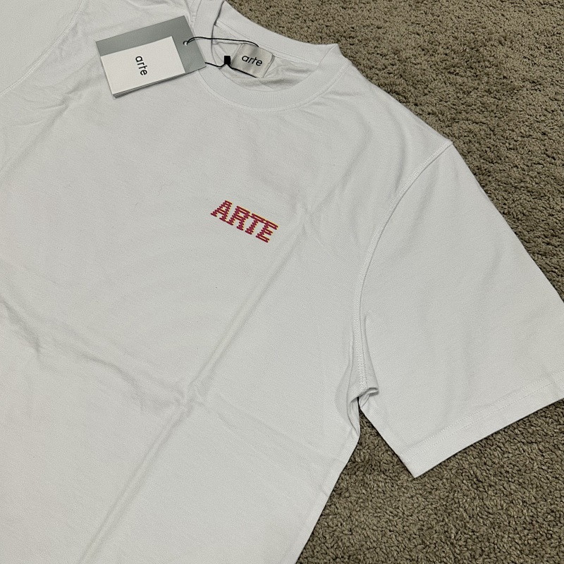 Ate T Shirt Mural Print White 7