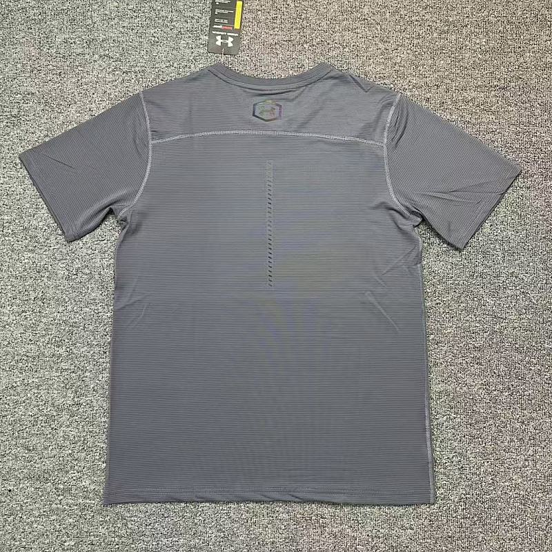 Under Armour T-shirt T · 4