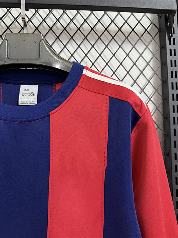 Bayern Hoodie · 5