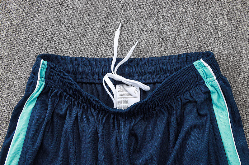 Nike Short Sleeve+shorts Kit 11