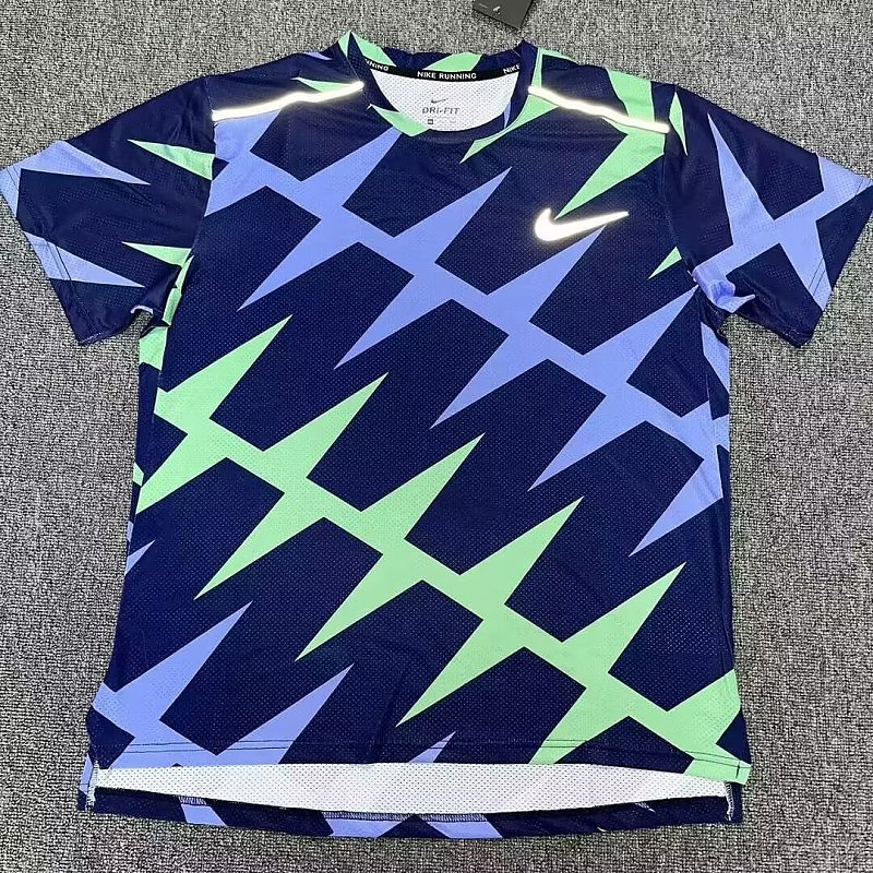 Nike T-shirt T 11
