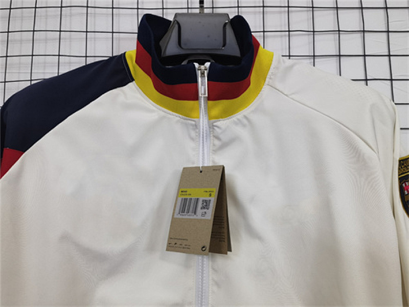 Barcelona Windbreaker