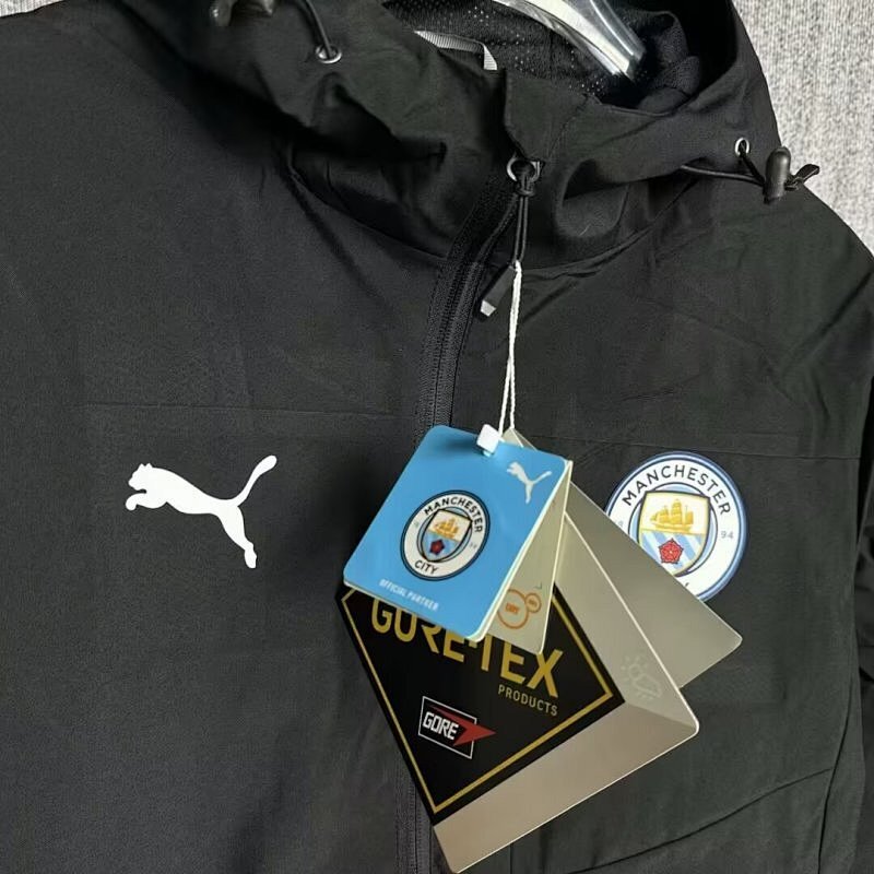 Manchester City Windbreaker · 5